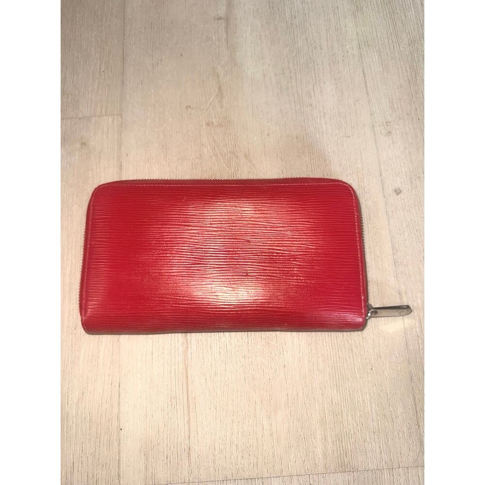 Louis Vuitton Red Epi Zippy Organizer Wallet